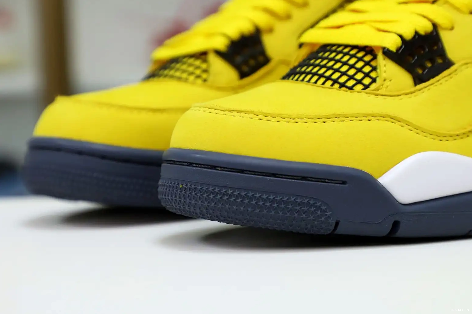 AIR JORDAN 4 Kimikick JORDAN AIR 2021 'LIGHTNING' RETRO 0818